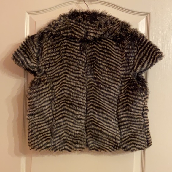 Faux Fur Jacket - Picture 2 of 3